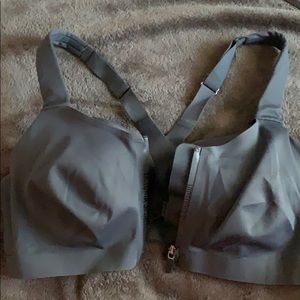 VS Incredible Knockout Ultra Max Bra